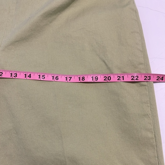 Denim & Co. Capri pants XL moss green color buttons on side of leg elas.back - Picture 9 of 10